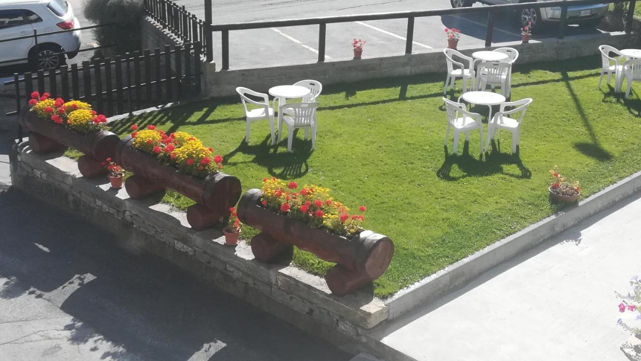 Affittacamere Entreves La Thuile Exterior foto