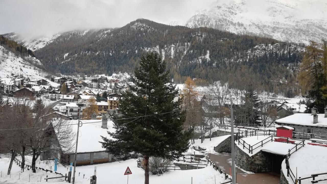 Affittacamere Entreves La Thuile Exterior foto