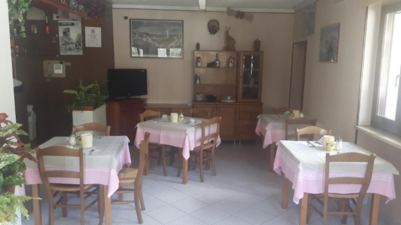 Affittacamere Entreves La Thuile Exterior foto